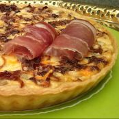 Quiche de berenjenas con jamón y cebolla caramelizada