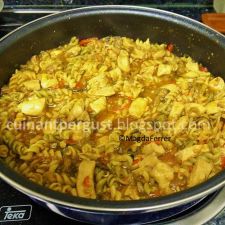 Ratatouille cajún con pollo y pasta