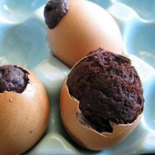 Brownies en cáscara de huevo