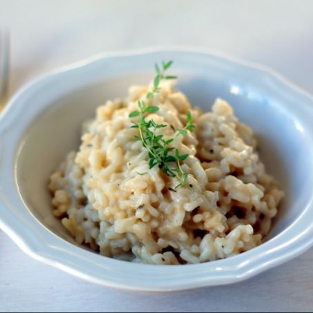 Risotto al limón con un toque de tomillo