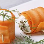 Rollitos de zanahoria rellenos de queso