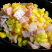 Salteado de maíz y bacon