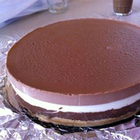 Tarta tres chocolates