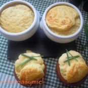 Souffles de Gruyére y tomillo.