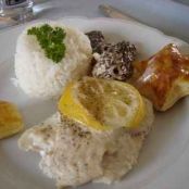 Filetes de lubina con crema de colmenillas