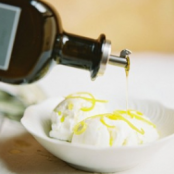 Helado de limón con aceite de oliva