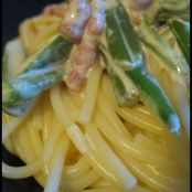 Espagueti carbonara verde