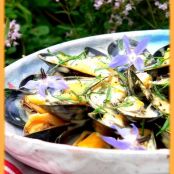 Ensalada de mejillones con salsa de curry