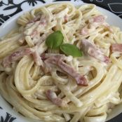 Tallarines a la carbonara