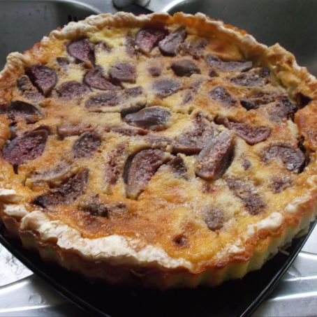 Tarta de hojaldre con higos