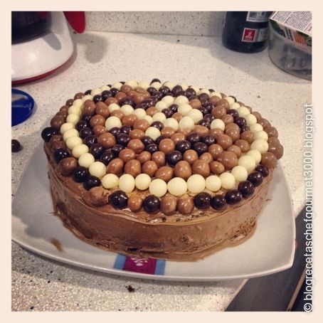 Tarta de nocilla con Maltesers