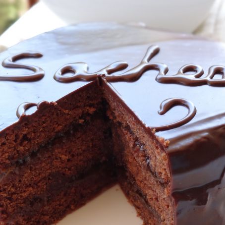 Tarta Sacher clásica