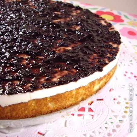 Tarta de cuajada y mermelada