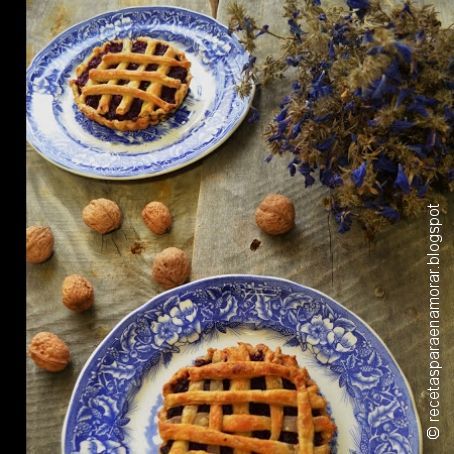 TARTALETAS DE COL ROJA, MANZANAS Y NUECES