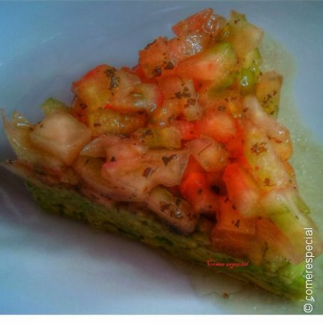 Tartar de aguacate y tomate