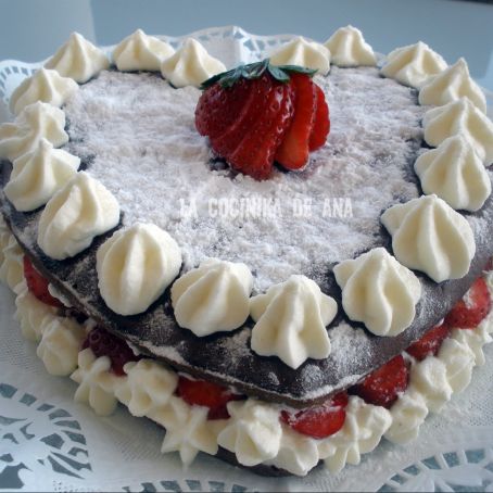 Tarta Corazón de Fresa