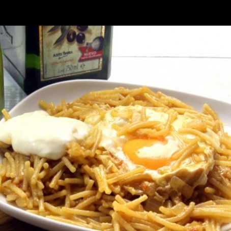 fideos con huevo