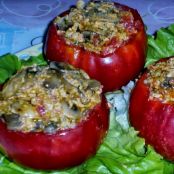 Tomates rellenos de revuelto de champiñones