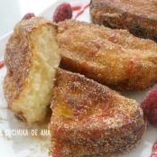 Torrijas rellenas de crema pastelera