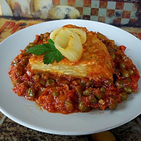 Tortilla de bacalao con tomate