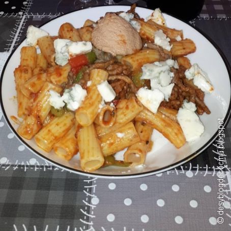 Tortiglioni a la bolognesa