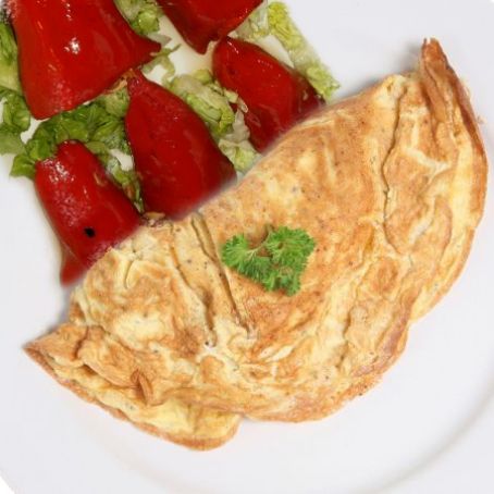 Tortilla francesa con pimientos rellenos de atún