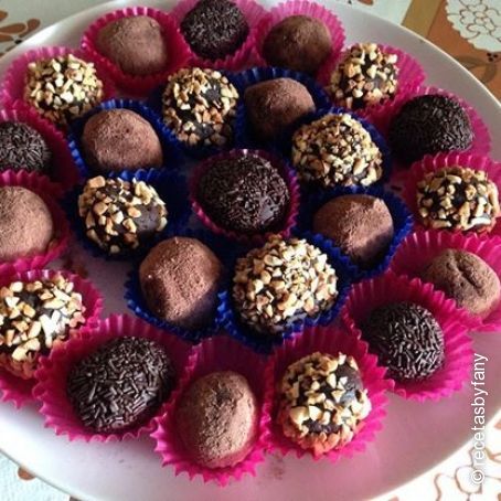 Trufas de chocolate decoradas