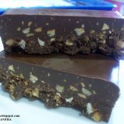 Turrón de chocolate y frutos secos