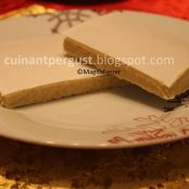 Turrón de chocolate blanco, coco tostado y curry - Paso 1