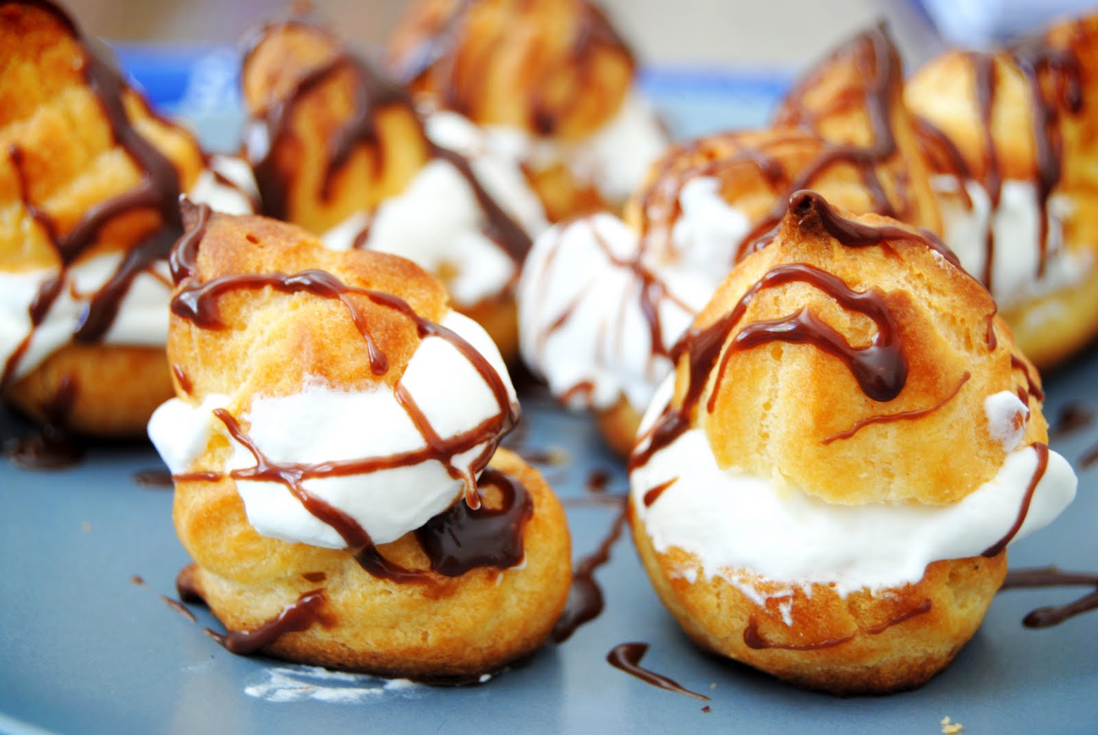 PROFITEROLES PROFITEROLES